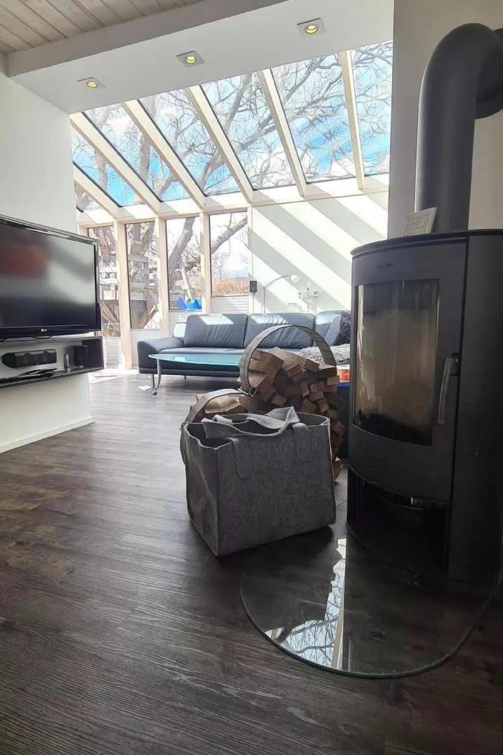 Das Haus am See-Drinnen