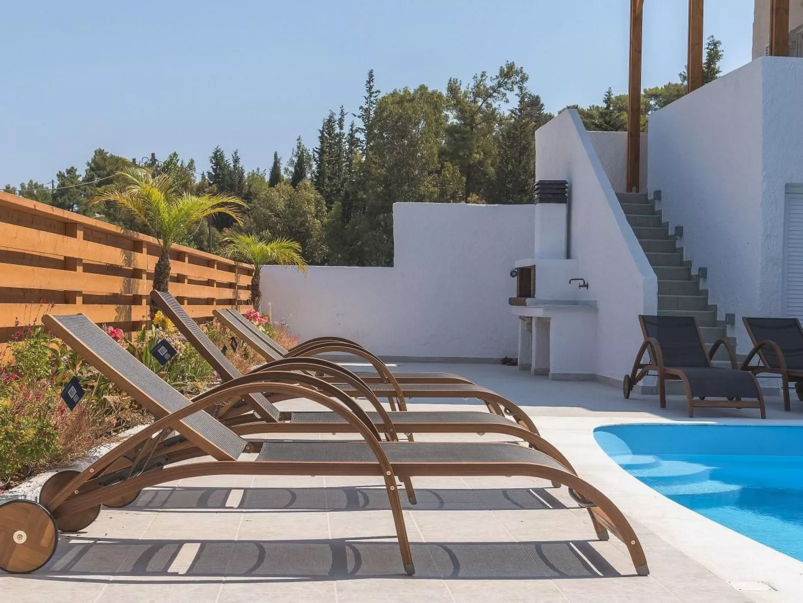 Villa "Despina" mit Garten, Grill und Terrasse-Draußen