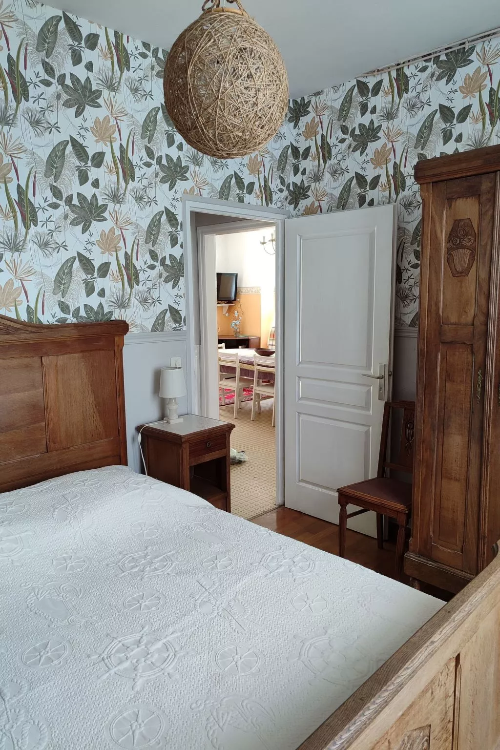 Apartment mit privater Terrasse am Fluss-Dedans