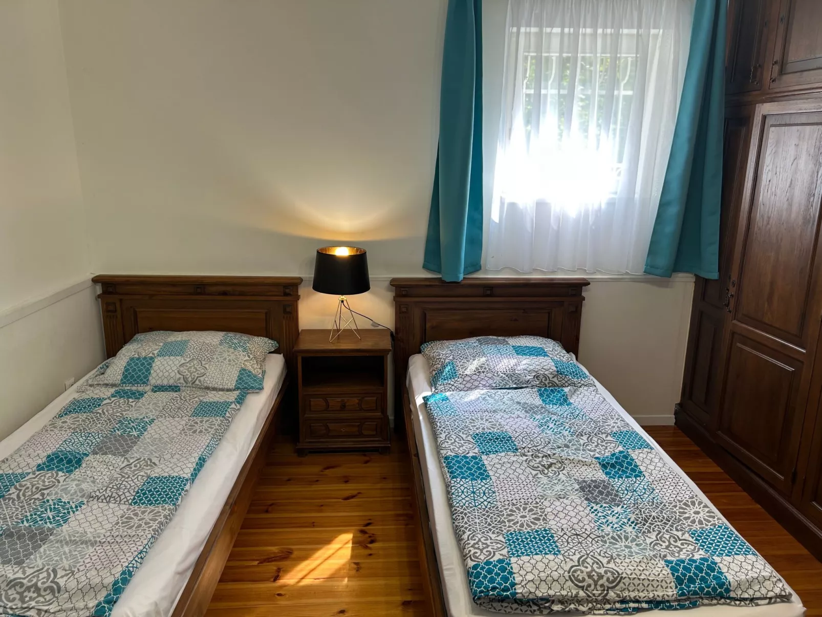 Klimatisiertes Ferienhaus in Siófok mit Grill-Drinnen