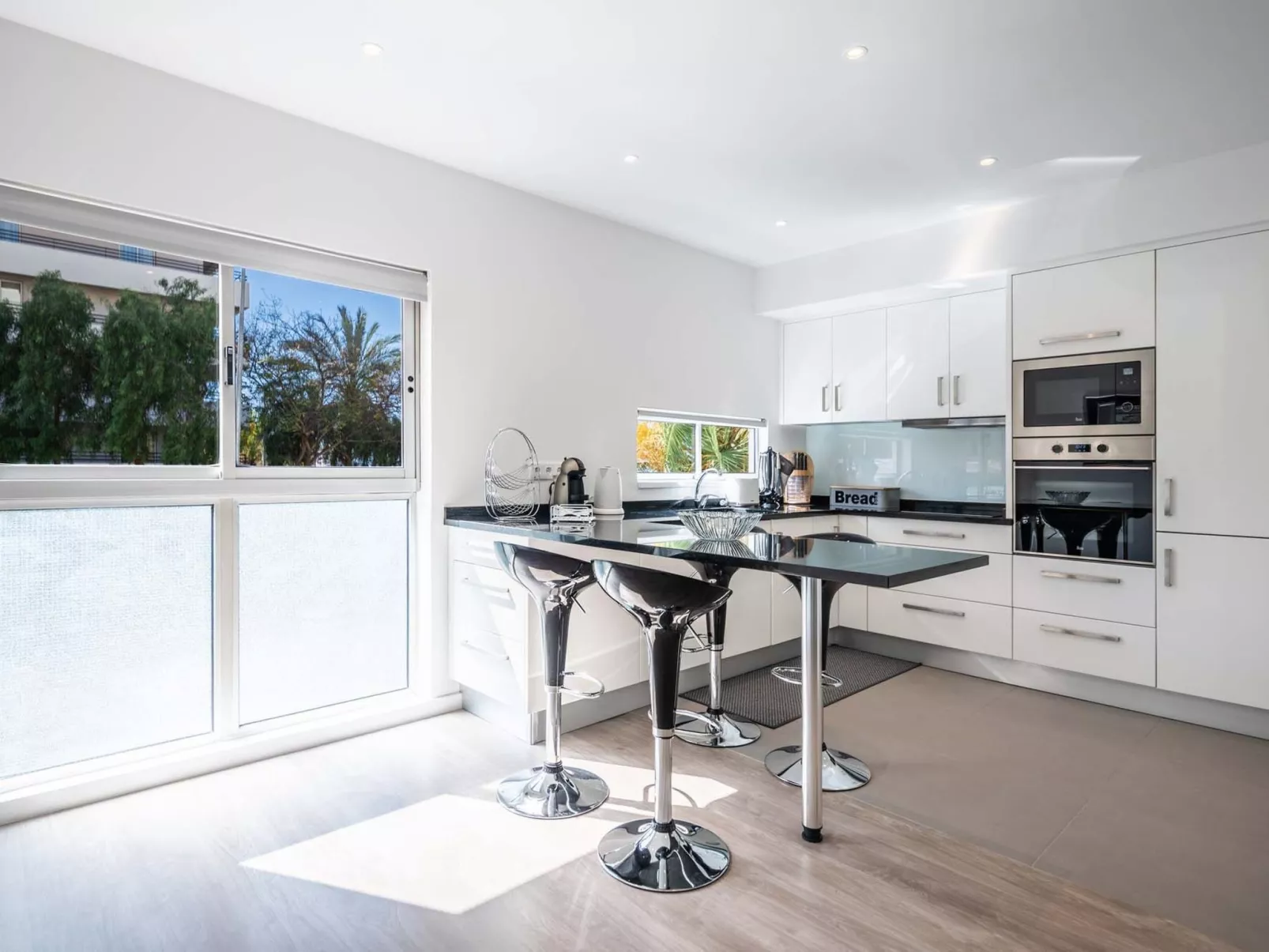 In São Martinho, in der Nähe von Doca do Cavacas-Image-tags.info