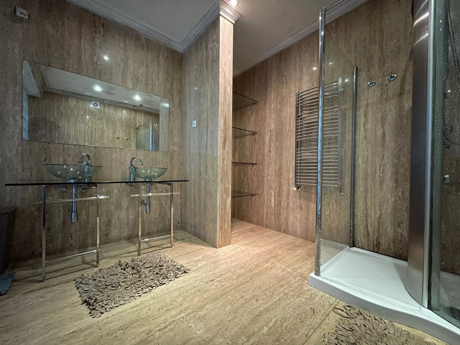 Stilvolle Villa in Viana do Castelo-Drinnen