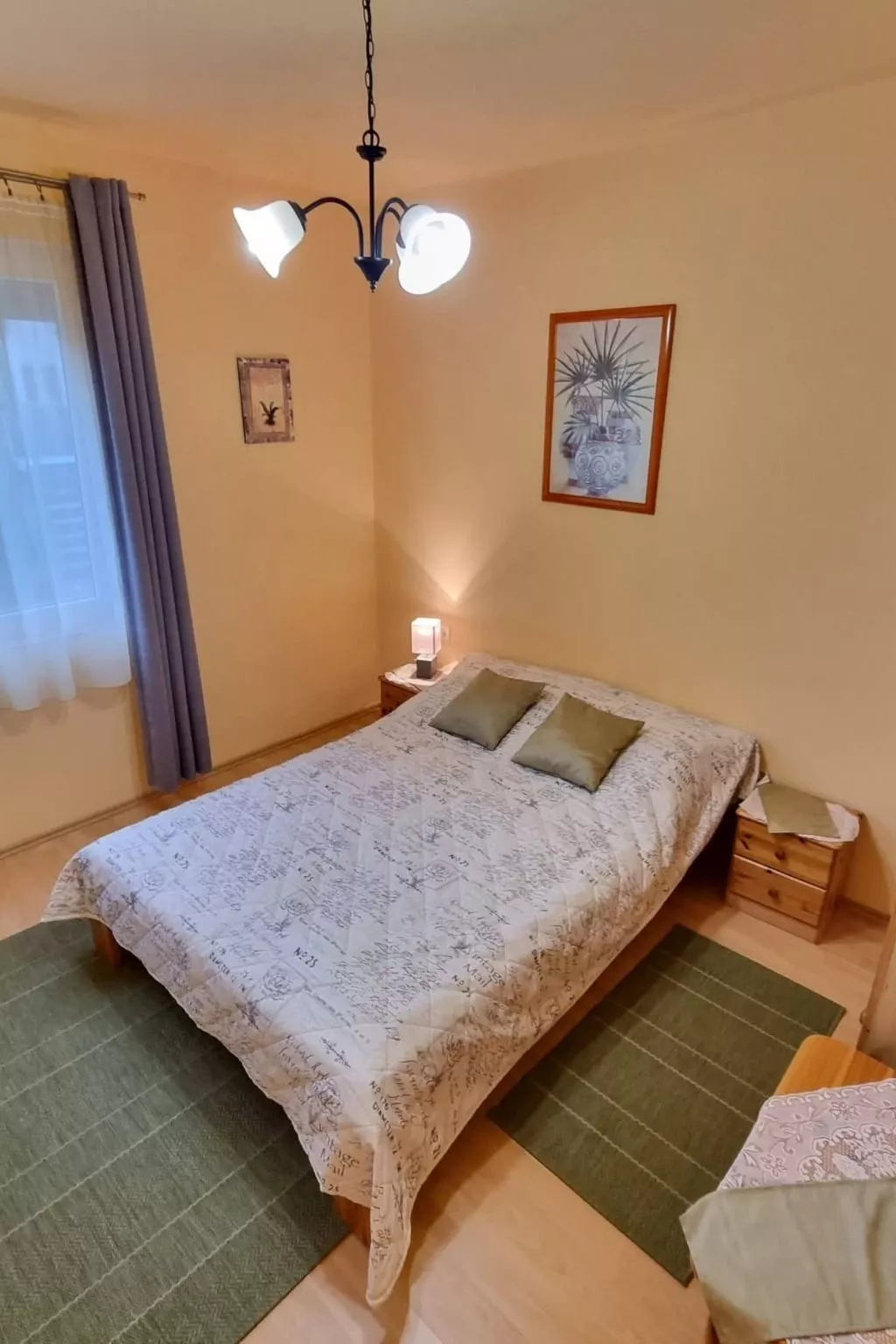 Mit Grill, Terrasse und Garten-Dedans