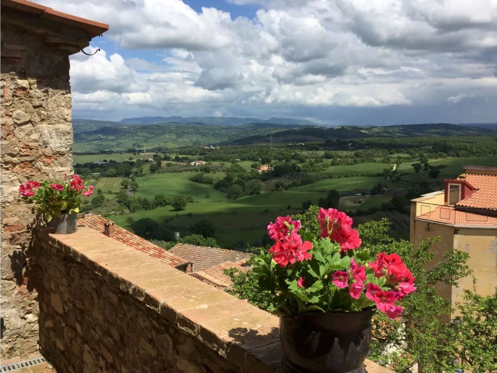 Hochwertige Wohnung im Turm-Schlösschen-Image-tags.info