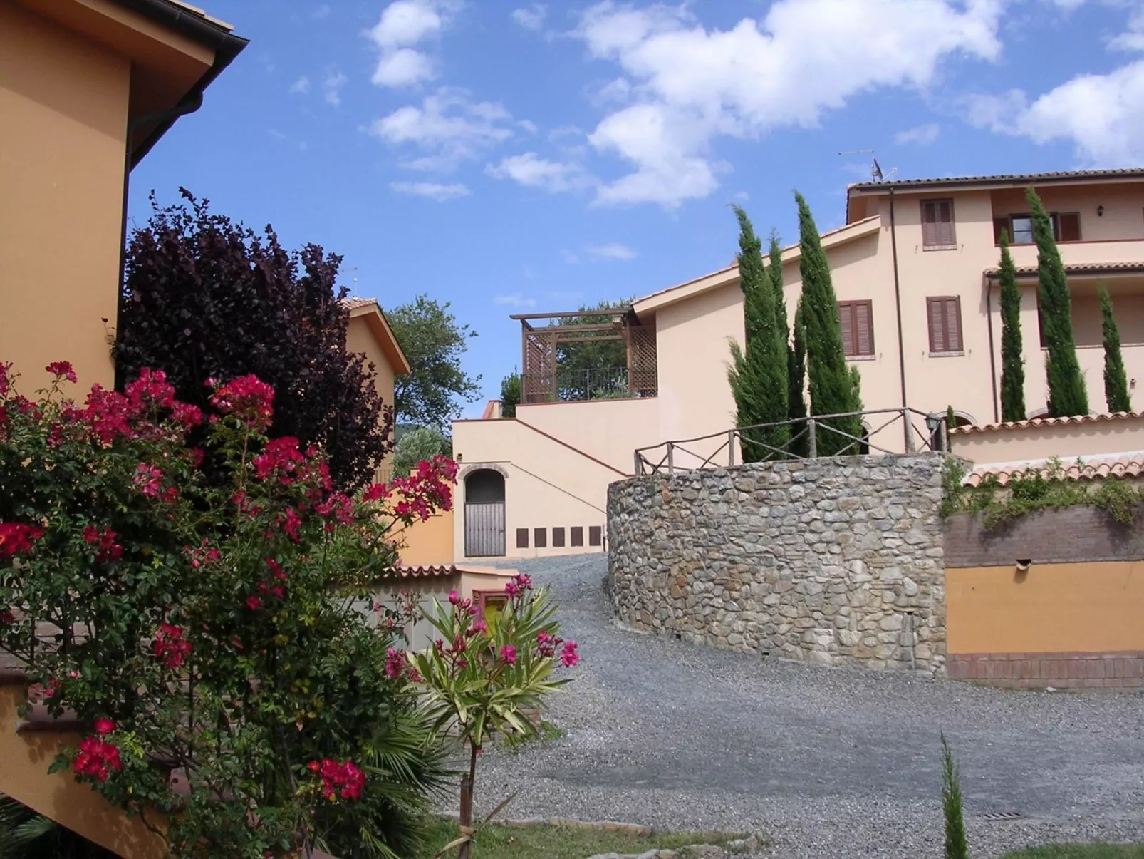 Wohnung 'Pieve Pomaia 36' mit Pool-Outside