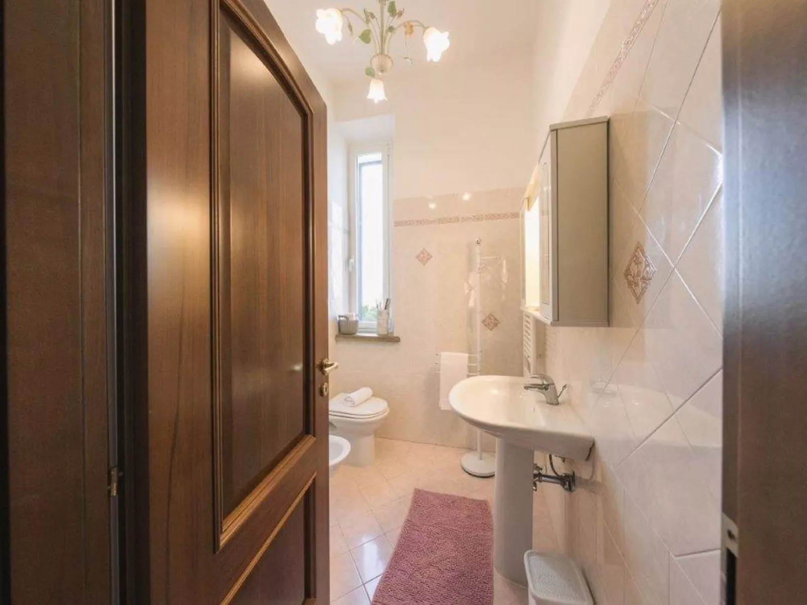 Ferienvilla 'Irene' mit privatem Pool-Inside