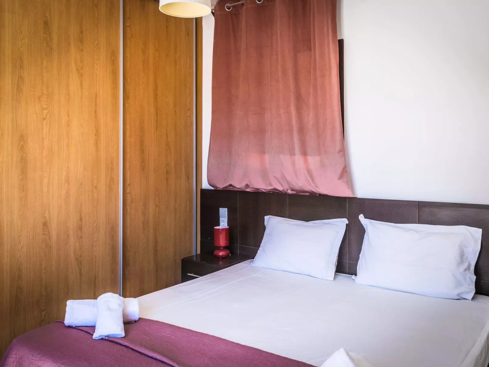 Niriides Villas_ Dafne _ 3-Schlafzimmer privater Pool-Inside