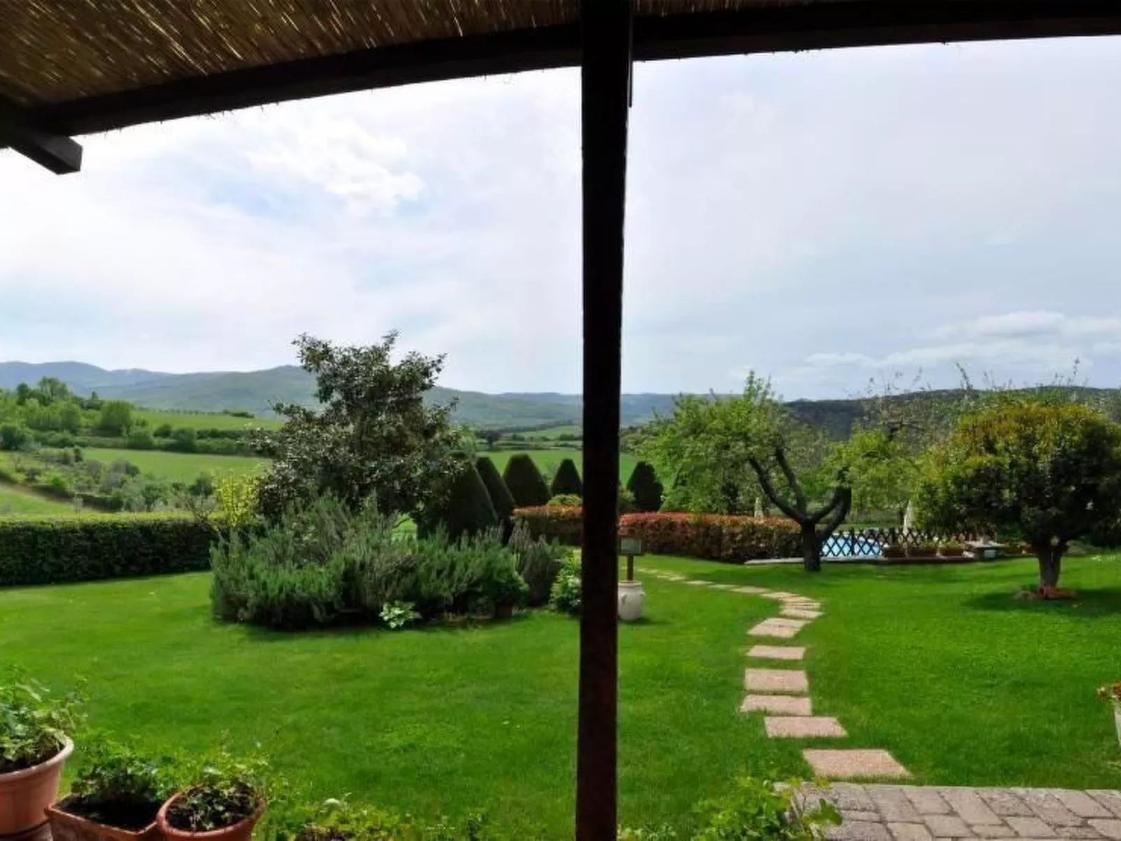 Anwesen "Toskanische Villa" mit privatem Pool-Inside