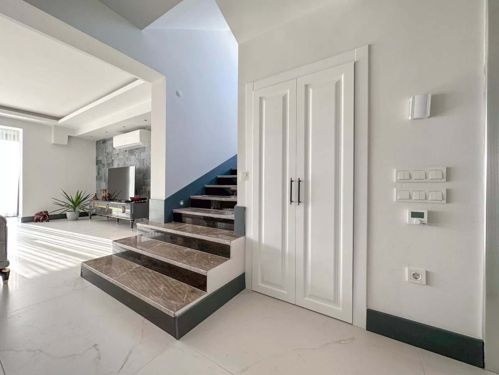 Luxuriöse Villa "Galaxy V4", 300 Meter vom Meer-Inside