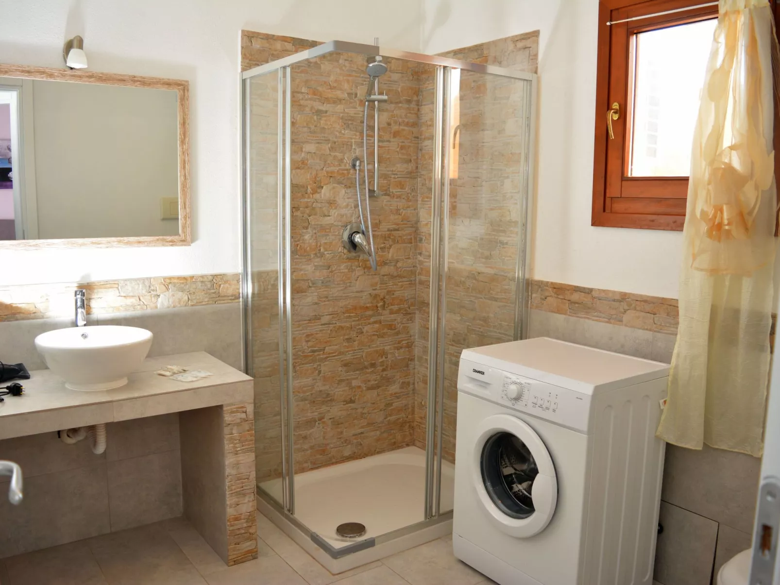 Luminoso trilocale eolo-Image-tags.info