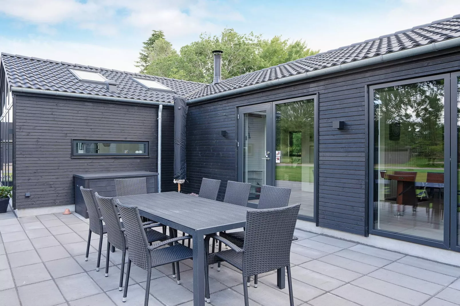 5 Sterne Ferienhaus in Idestrup-Im Freien