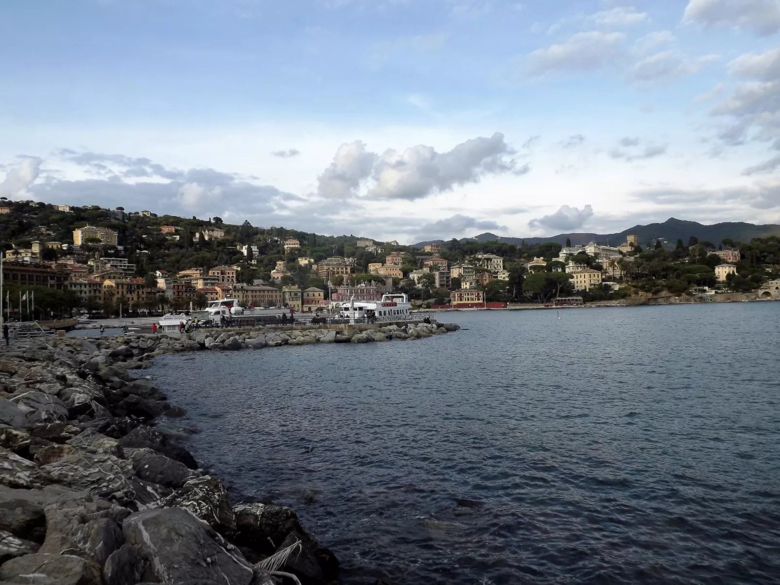 ILA1803 HOUSE AL PORTO-Image-tags.info