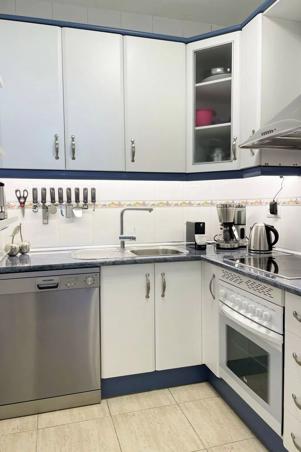 Sophie mit gemeinschaftlichem Pool-Inside