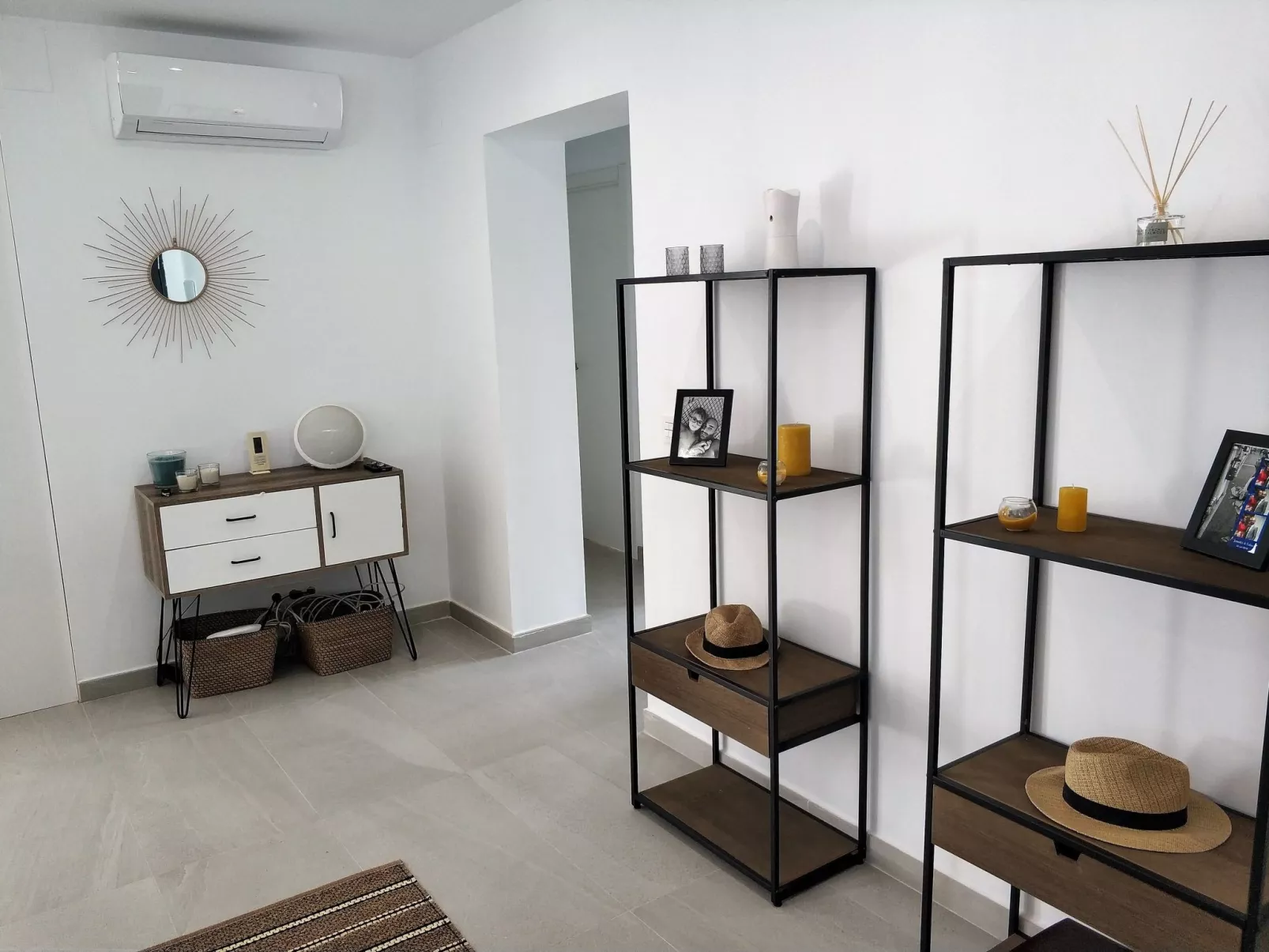 "Arenas house" mit Pool-Dedans