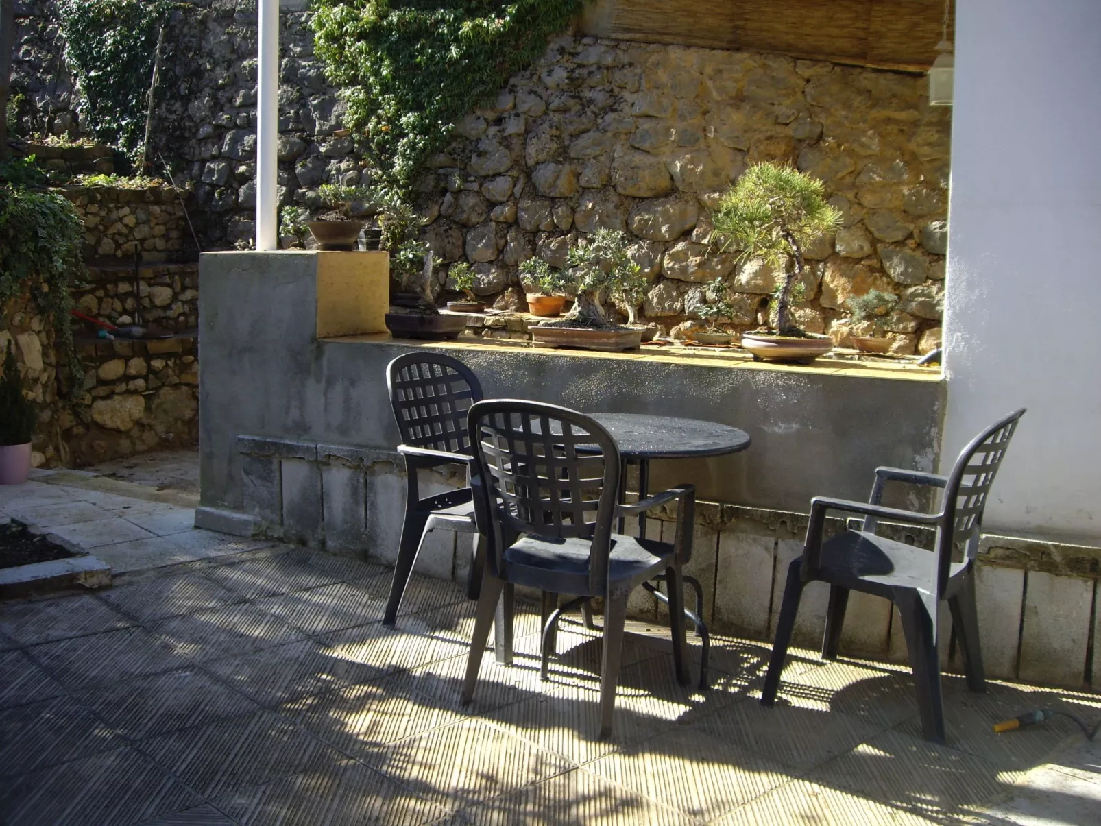 Haus für zwei Personen mit privatem Pool in den Bergen.-Image-tags.info