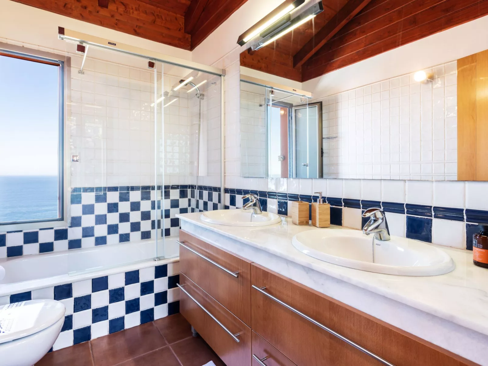 Für 3 Personen und 1 Kind in Juan Fernández, Teneriffa (Nordküste von Teneriffa-Inside