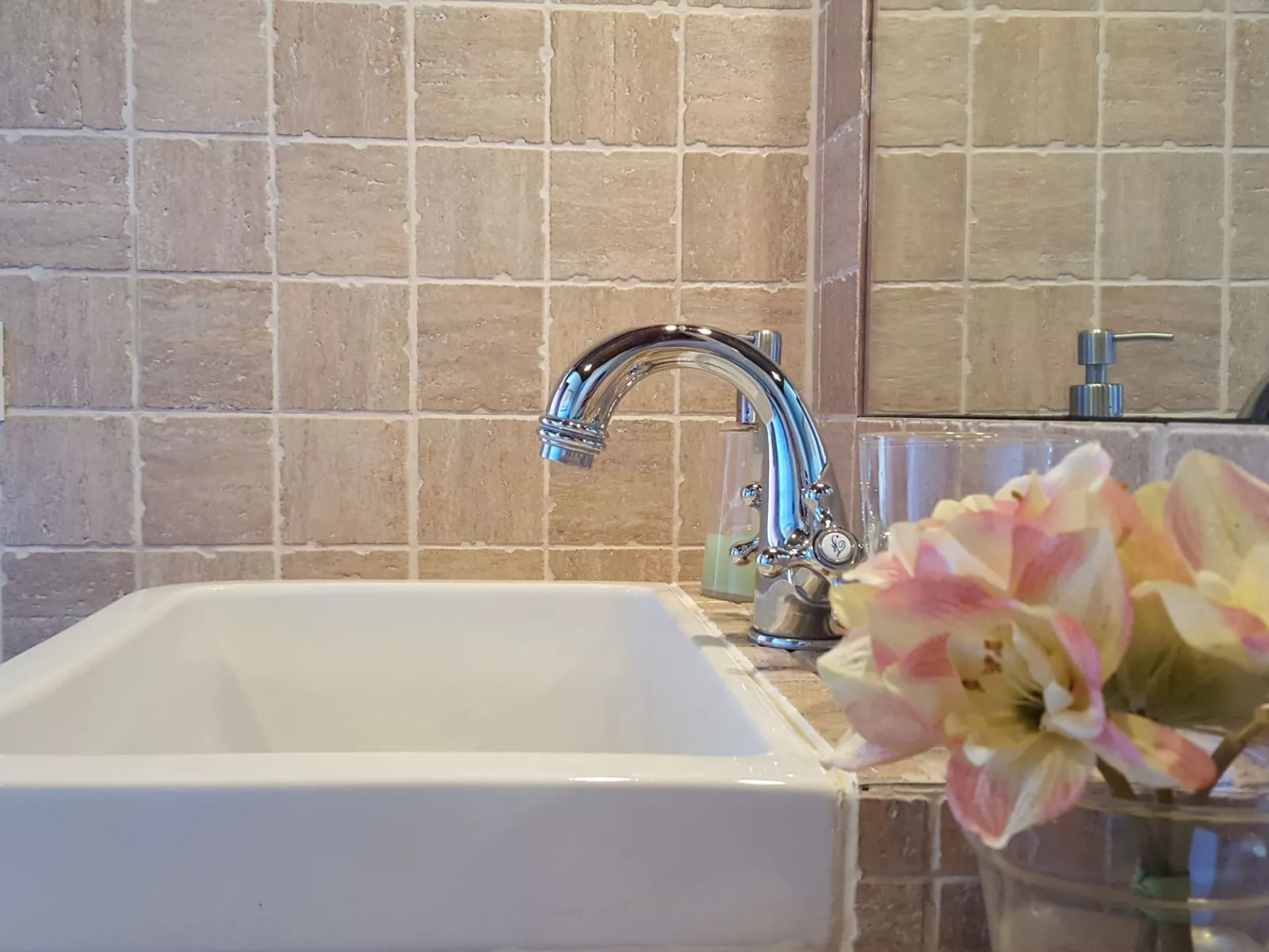 Finca mit Wasserblick-Image-tags.info