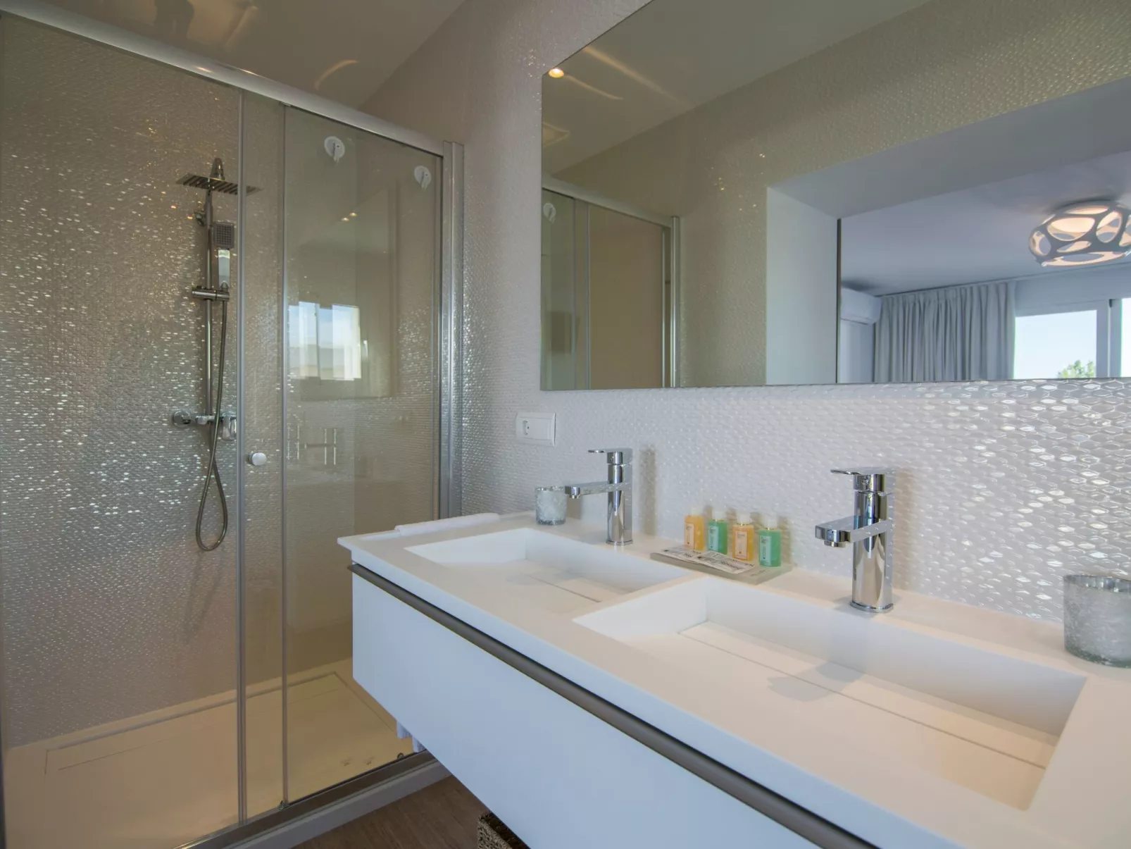 Villa Can Raes-Inside