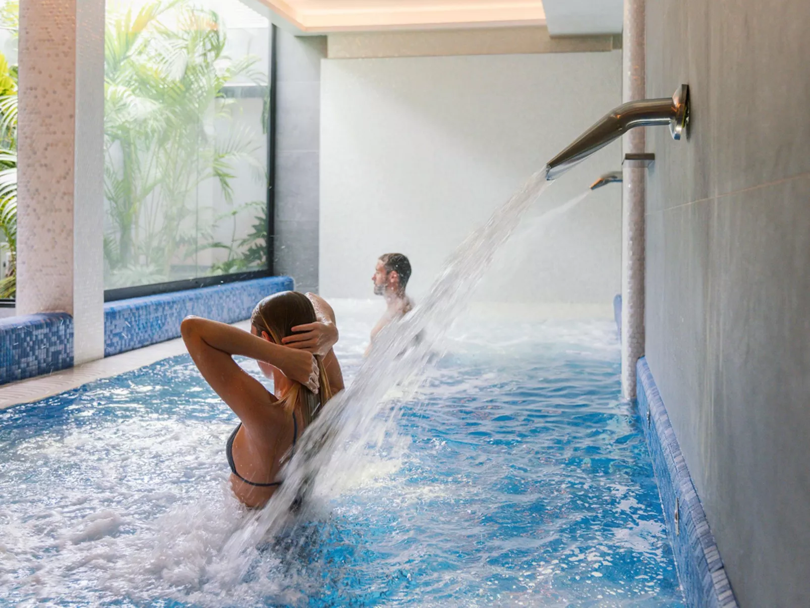 Villa mit Wasserblick-Inside