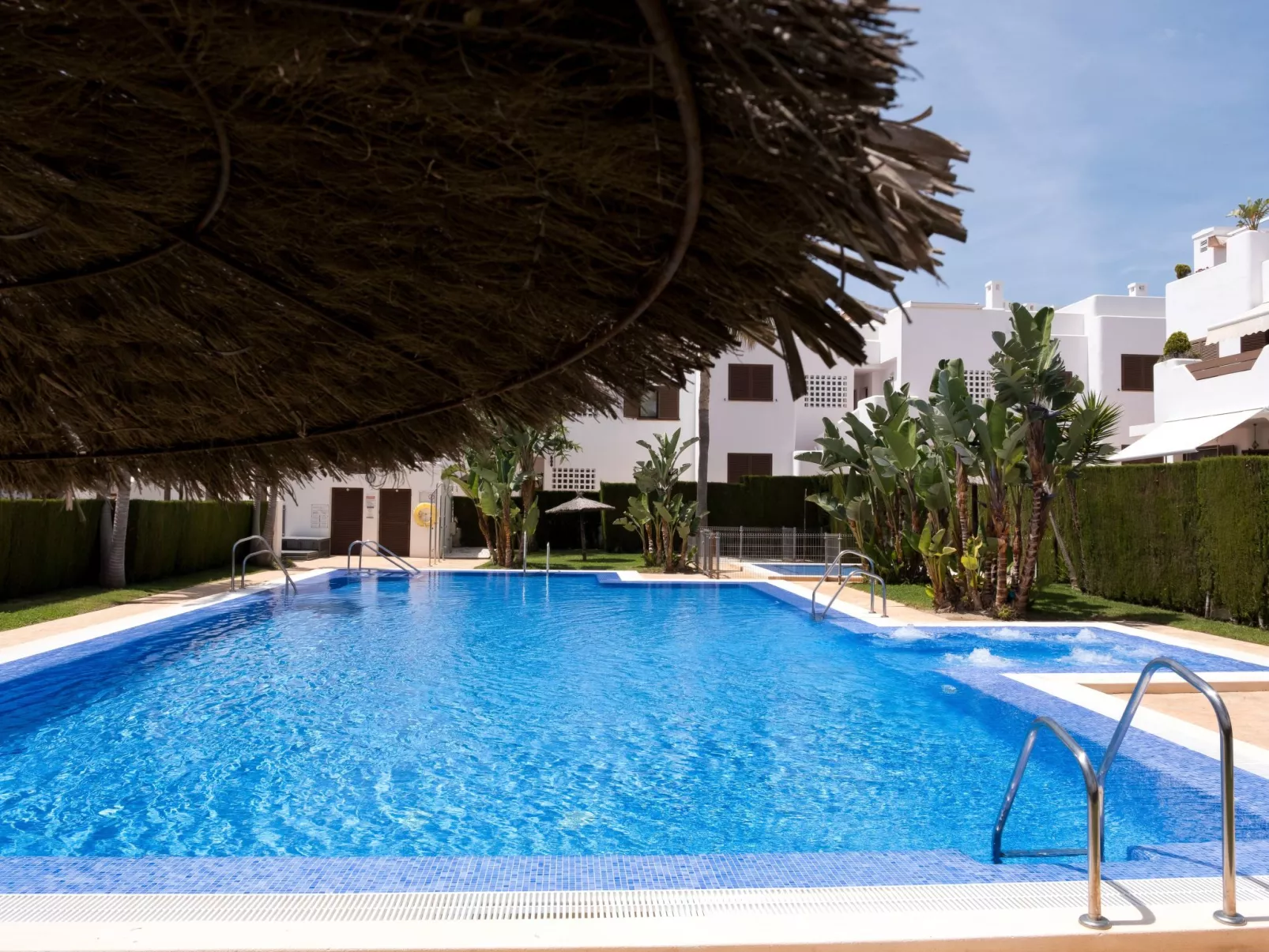 Entspannungs- und Aktivitätsumgebung - E-Ladegerät-Draußen