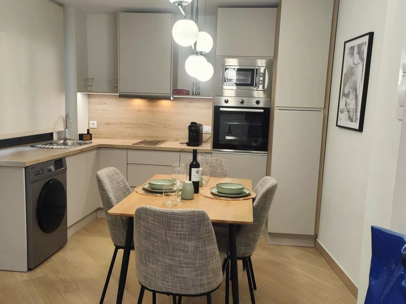 "Leather Loft Rural"-Image-tags.info