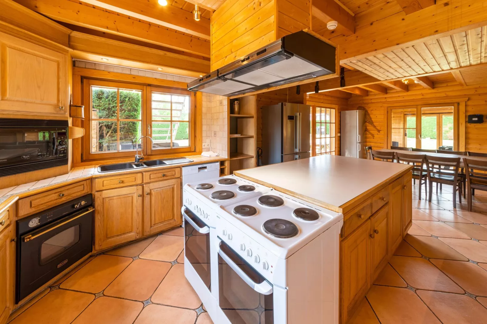 Chalet Californien-Kitchen