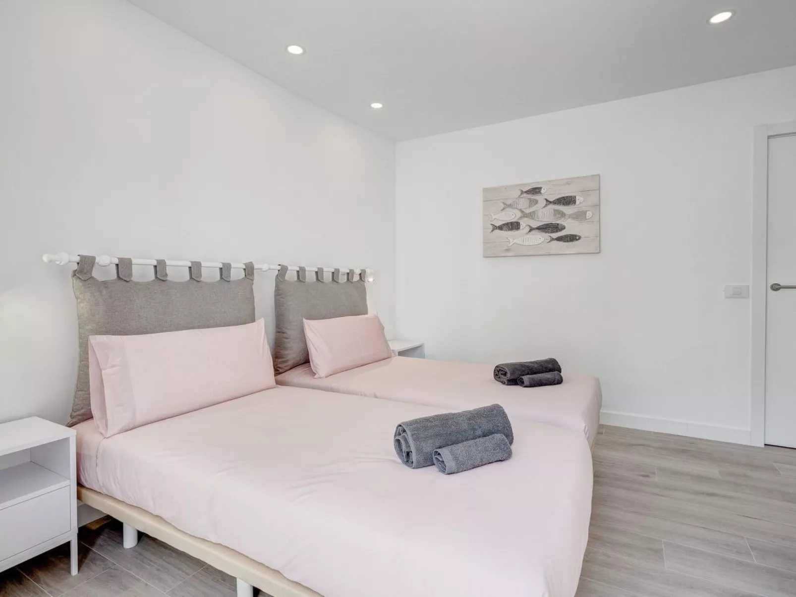 Los Diamantes-Inside