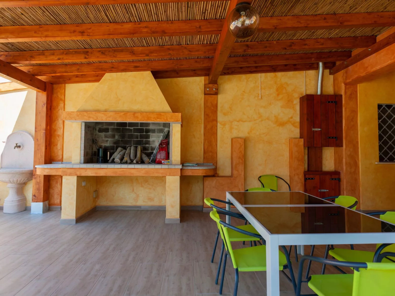 'Chloe-Image-tags.info