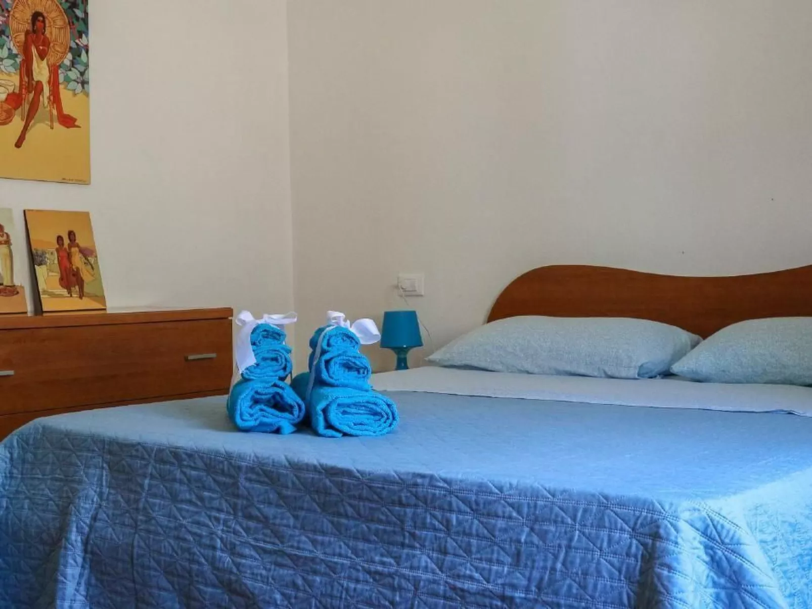 Villa mit gemeinsamem Pool und Meerblick-Dedans