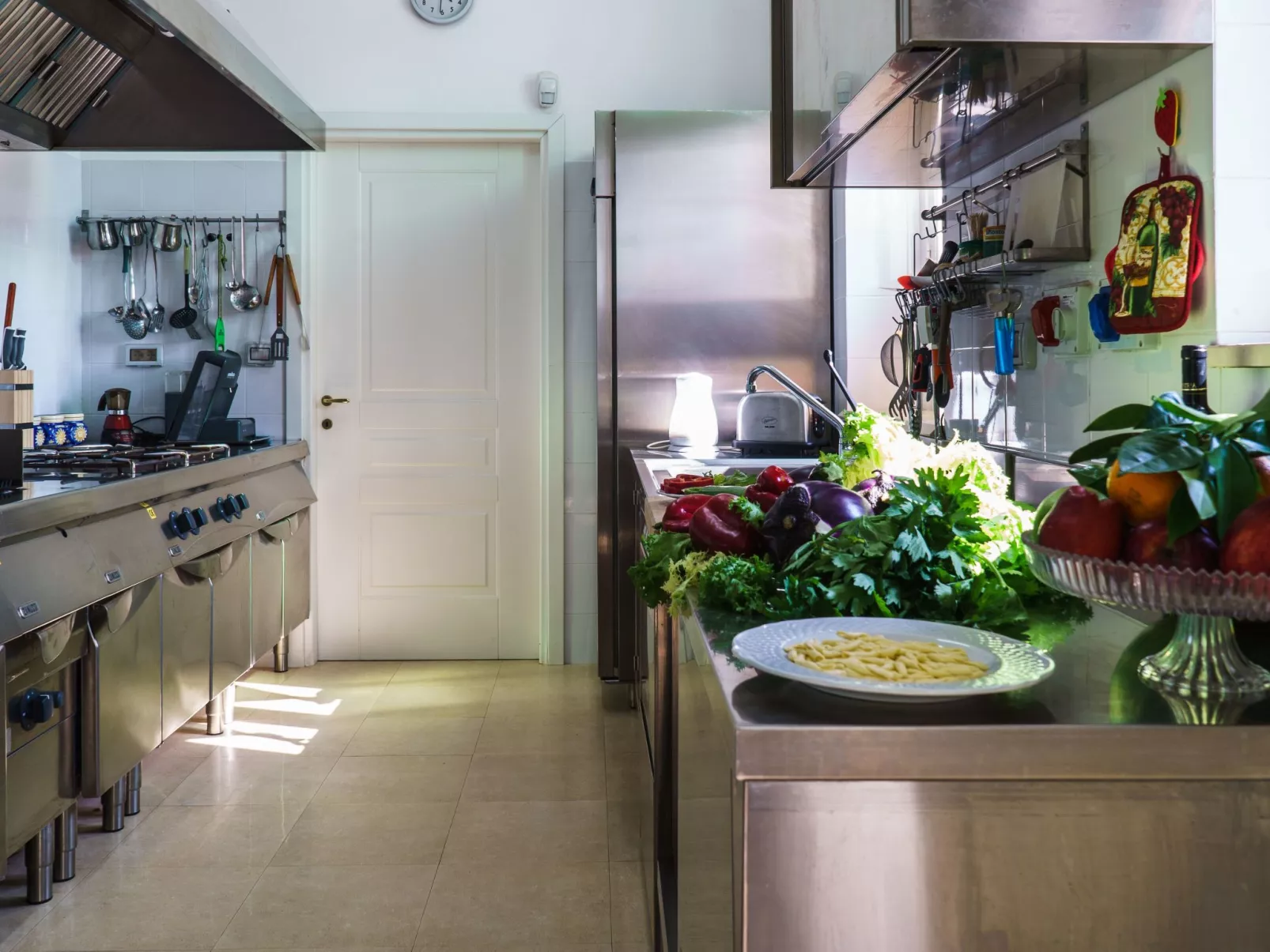 Geräumiges Ferienhaus mit Pool-Inside