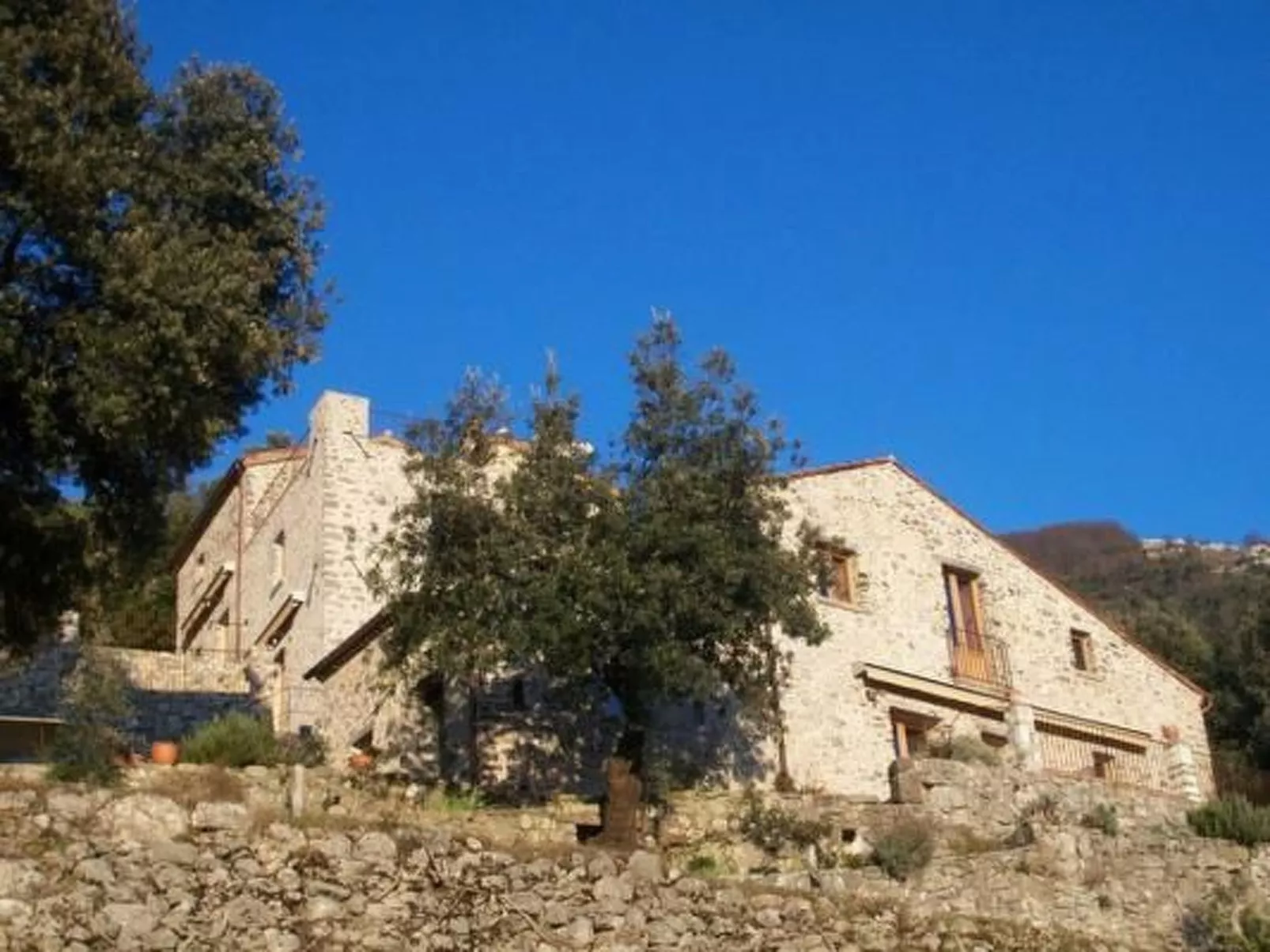 Natursteinhaus mit Panoramablick zum Meer-Image-tags.info