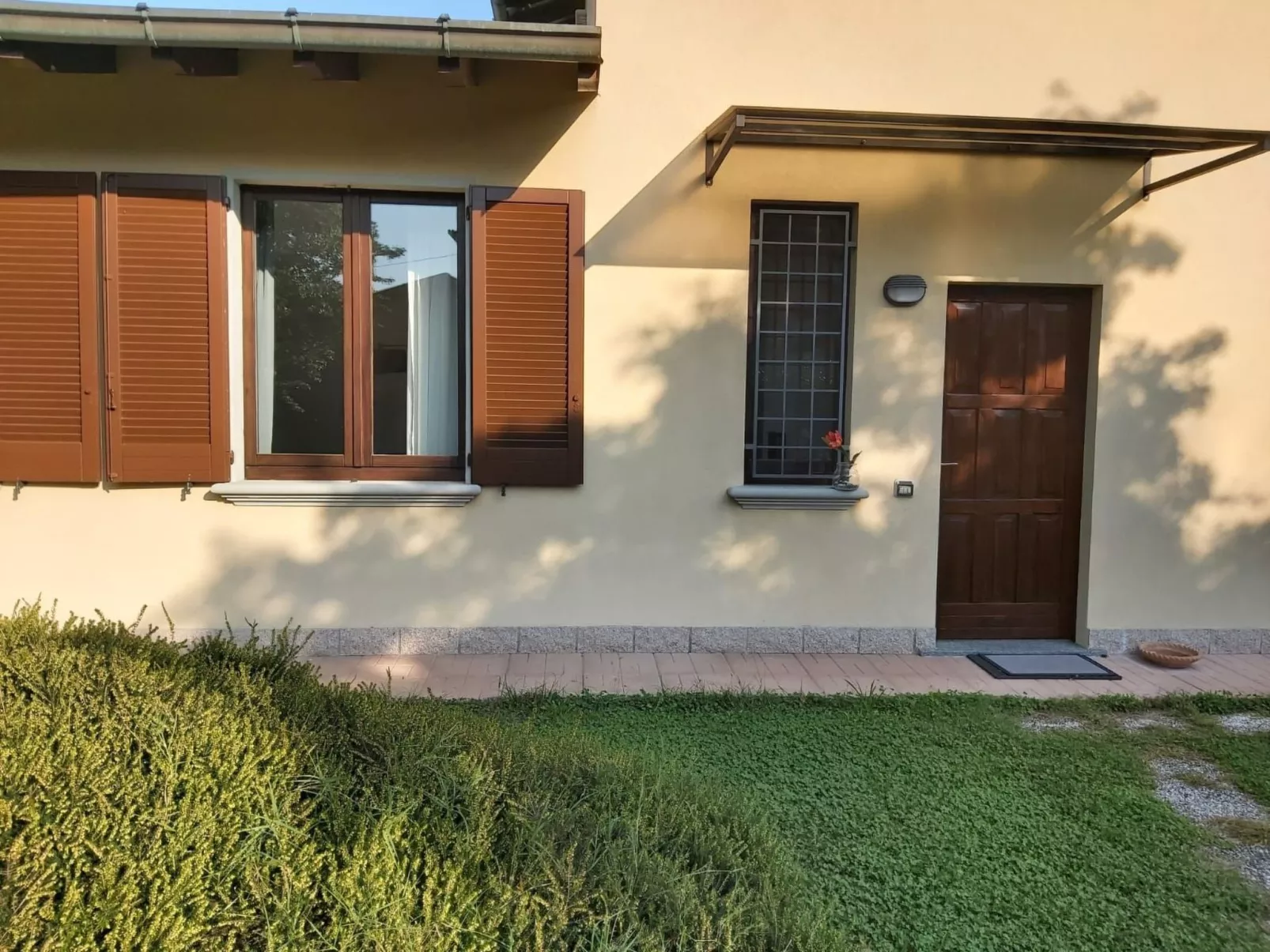 Villa Biancospino See Monate-Image-tags.info