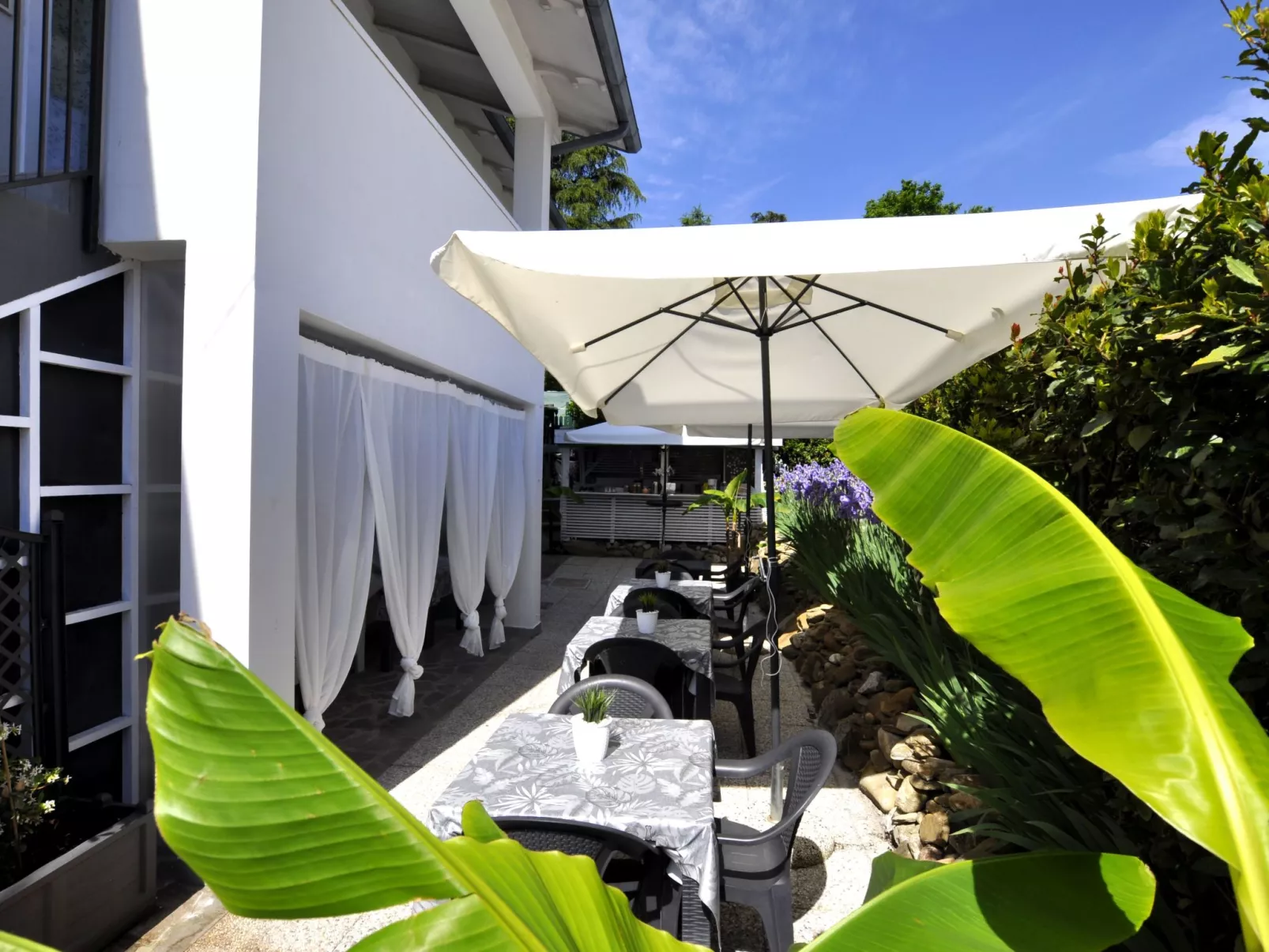 Gan Eden Nature House-Outside