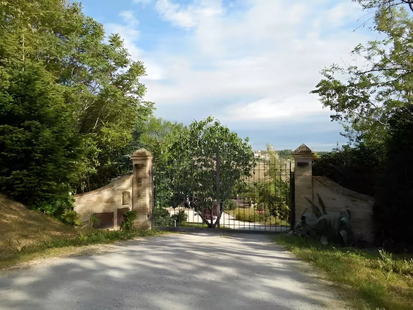 Ferienvilla 'Secret Montegiorgio-Dehors