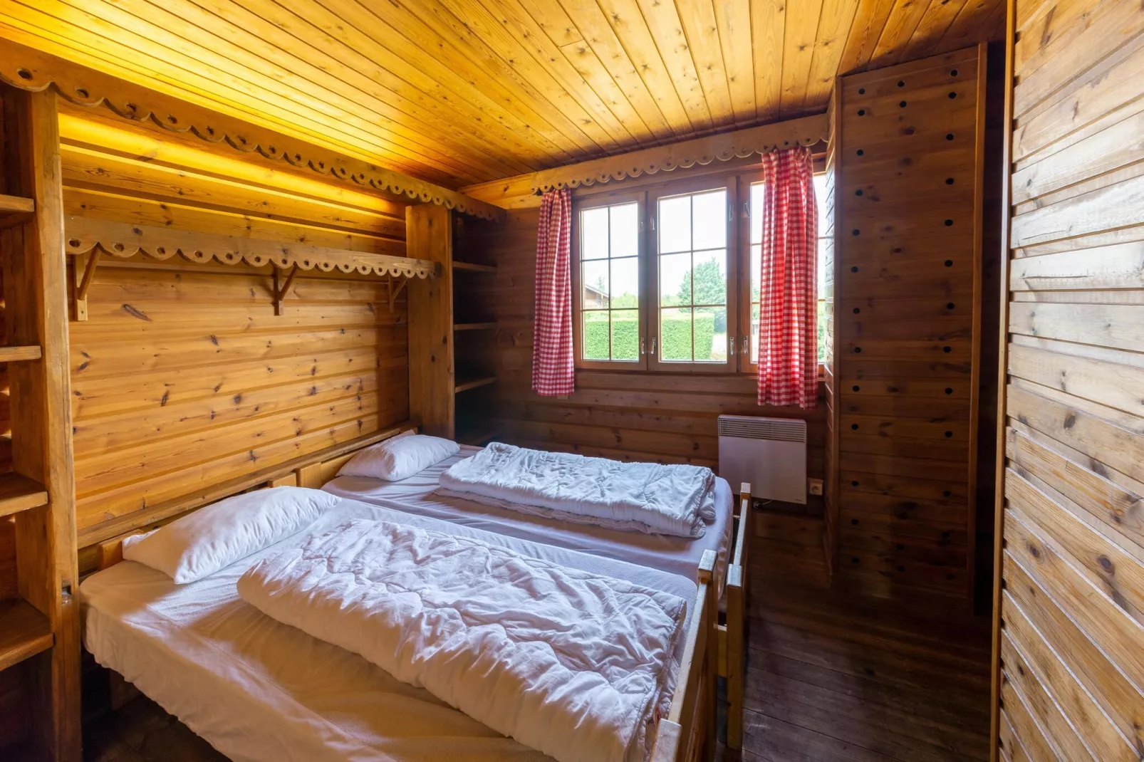 Chalet Suisse-Bedroom