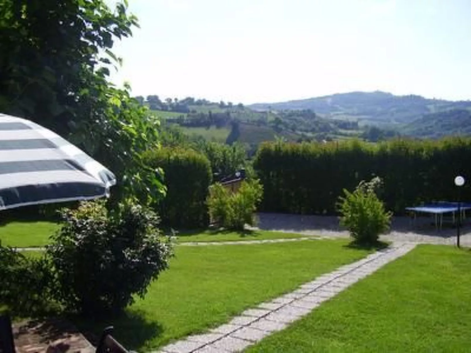 Wohnung 'Girasole' mit Schwimmbad-Outside