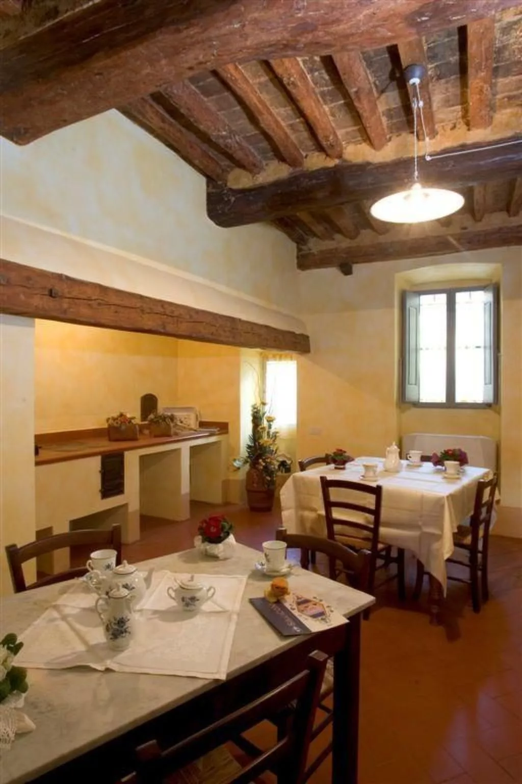 Villa 'Villa Salicone' mit privatem Pool-Inside