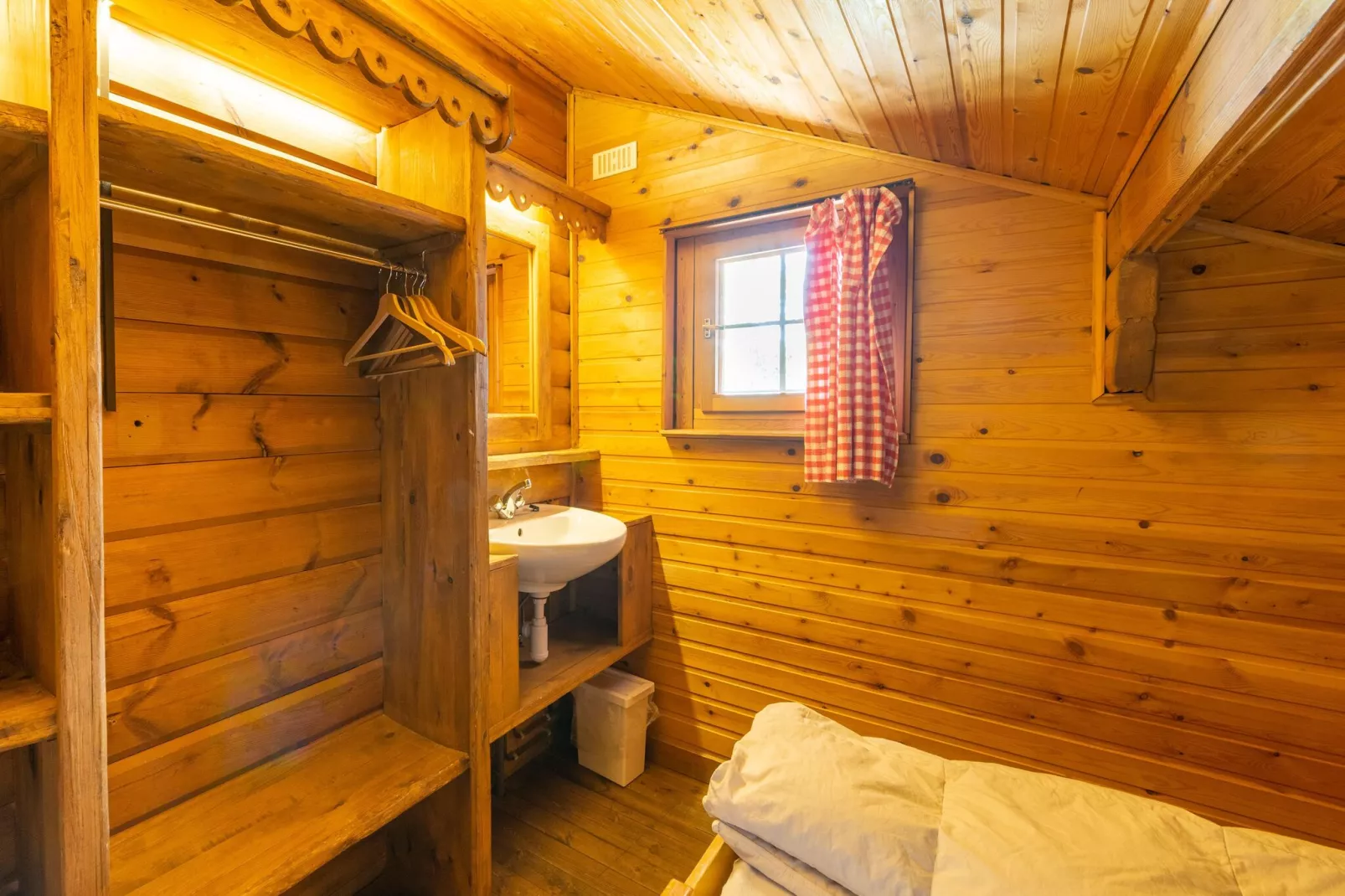 Chalet Suisse-Bathroom