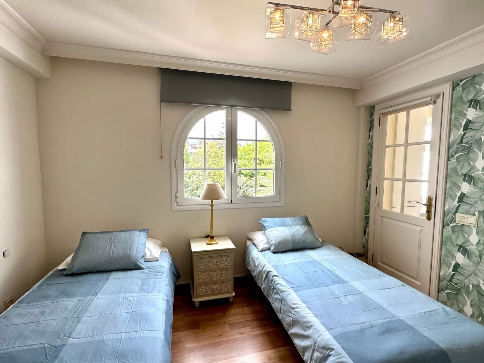 Prime atic Rosaleda-Inside