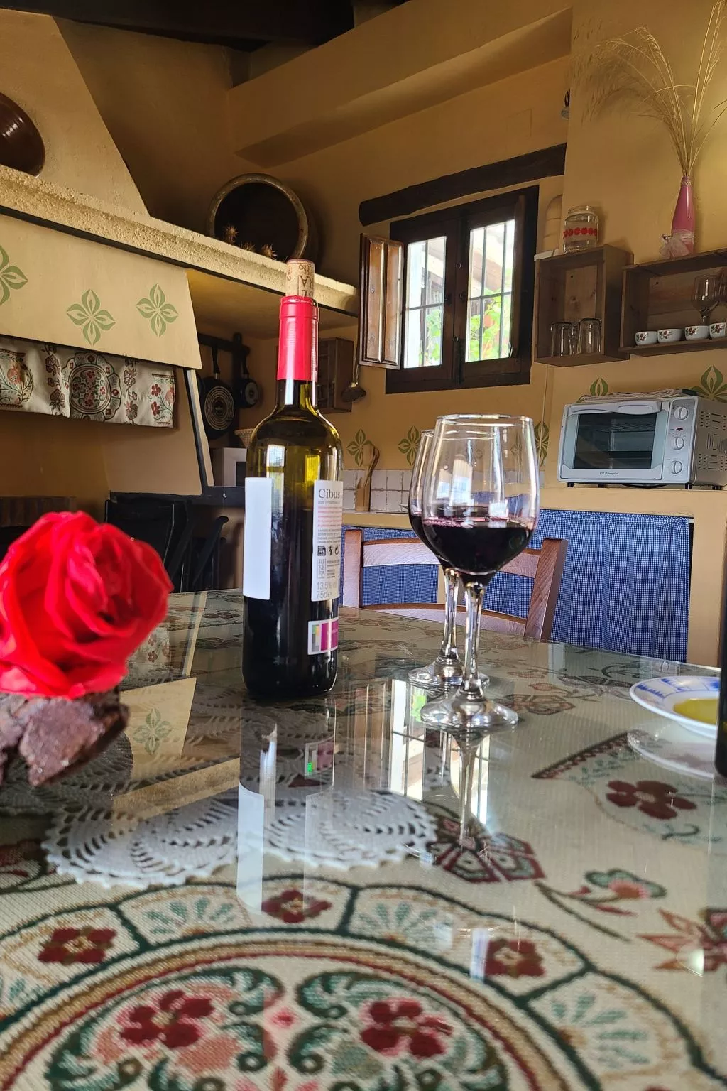 Schöne Ferienwohnung in Iznájar mit Garten, Terrasse und Grill-Image-tags.info