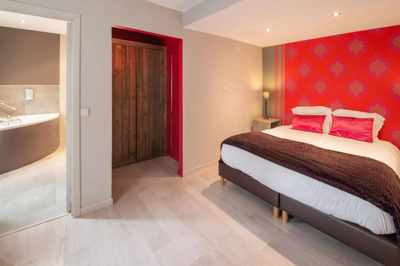 La Chambre d'Amis-Bedroom
