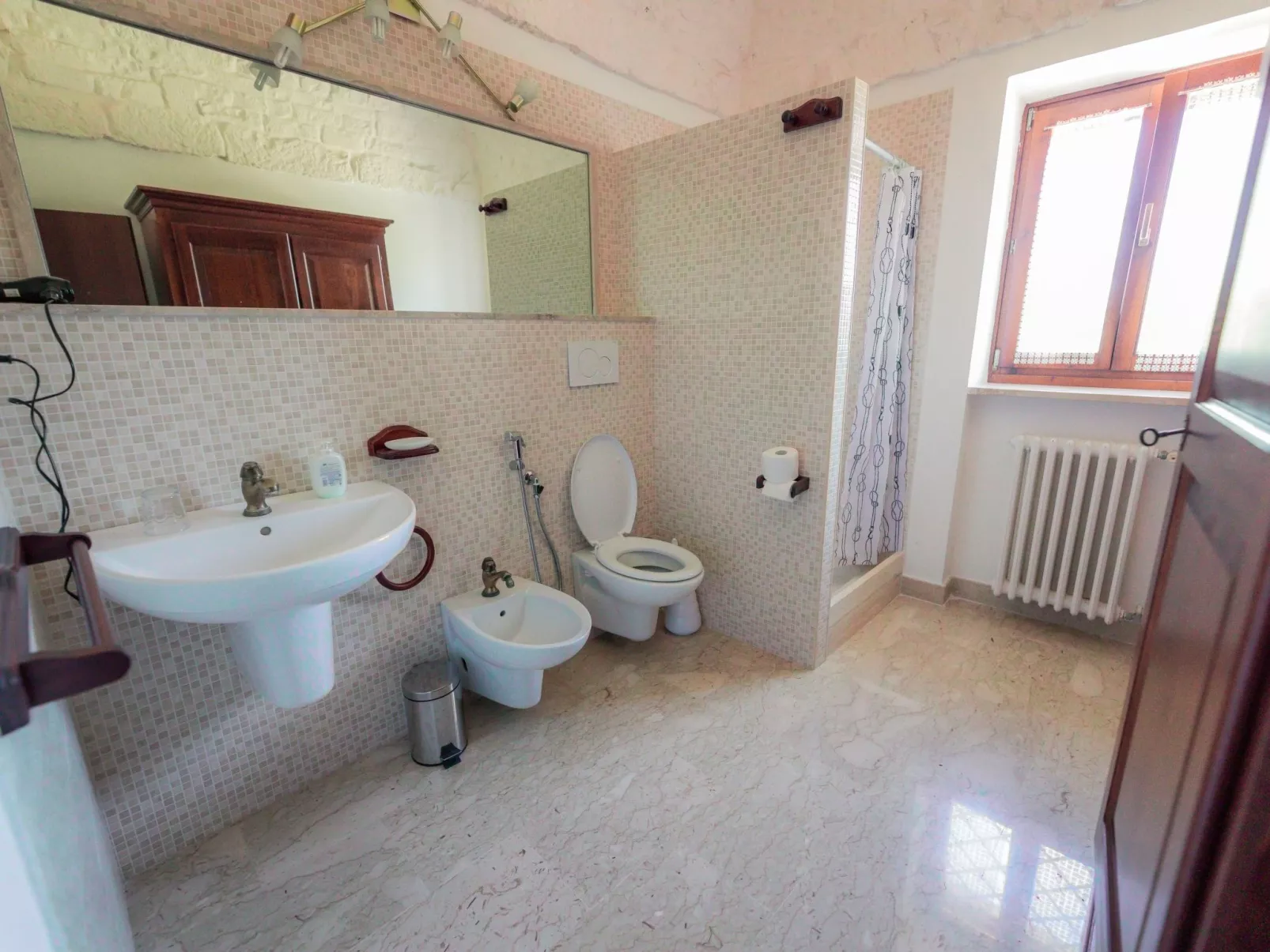 Casal del Borgo 7-Drinnen