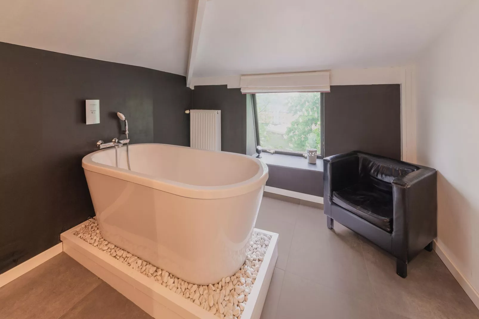 La Chambre d'Amis-Bathroom