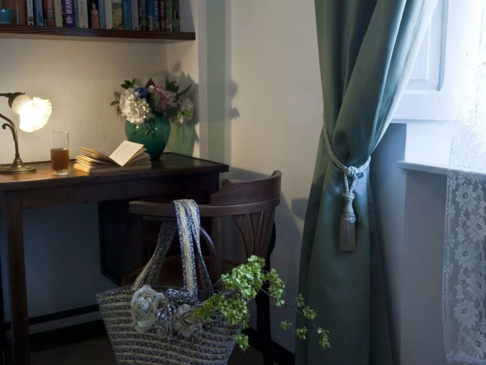 Landgut "Rondine" mit Garten, Grill und Terrasse-Drinnen