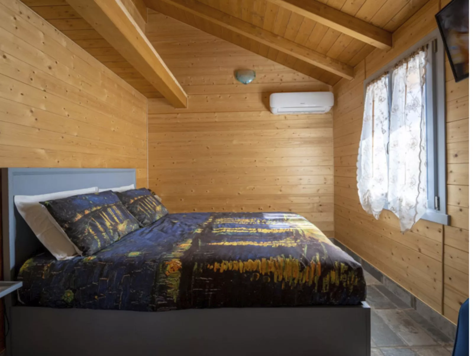 'Hortus la azurra'-Inside