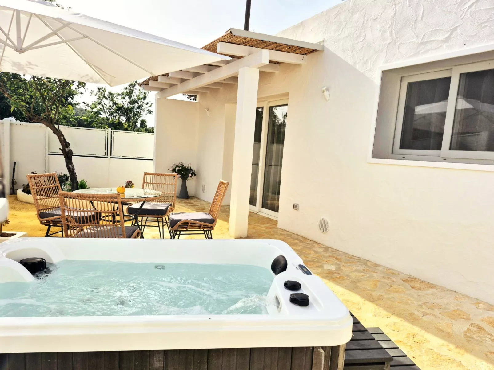 'Corte dei limoni' Piscinas-Outside