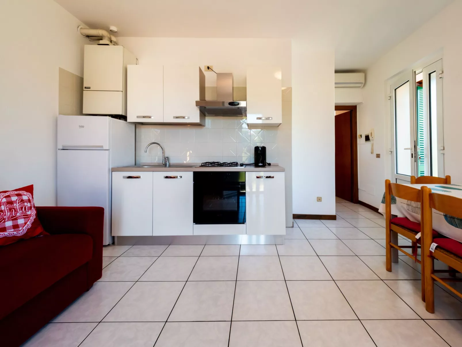 Ruby Ein-Schlafzimmer-Apartment-Dedans