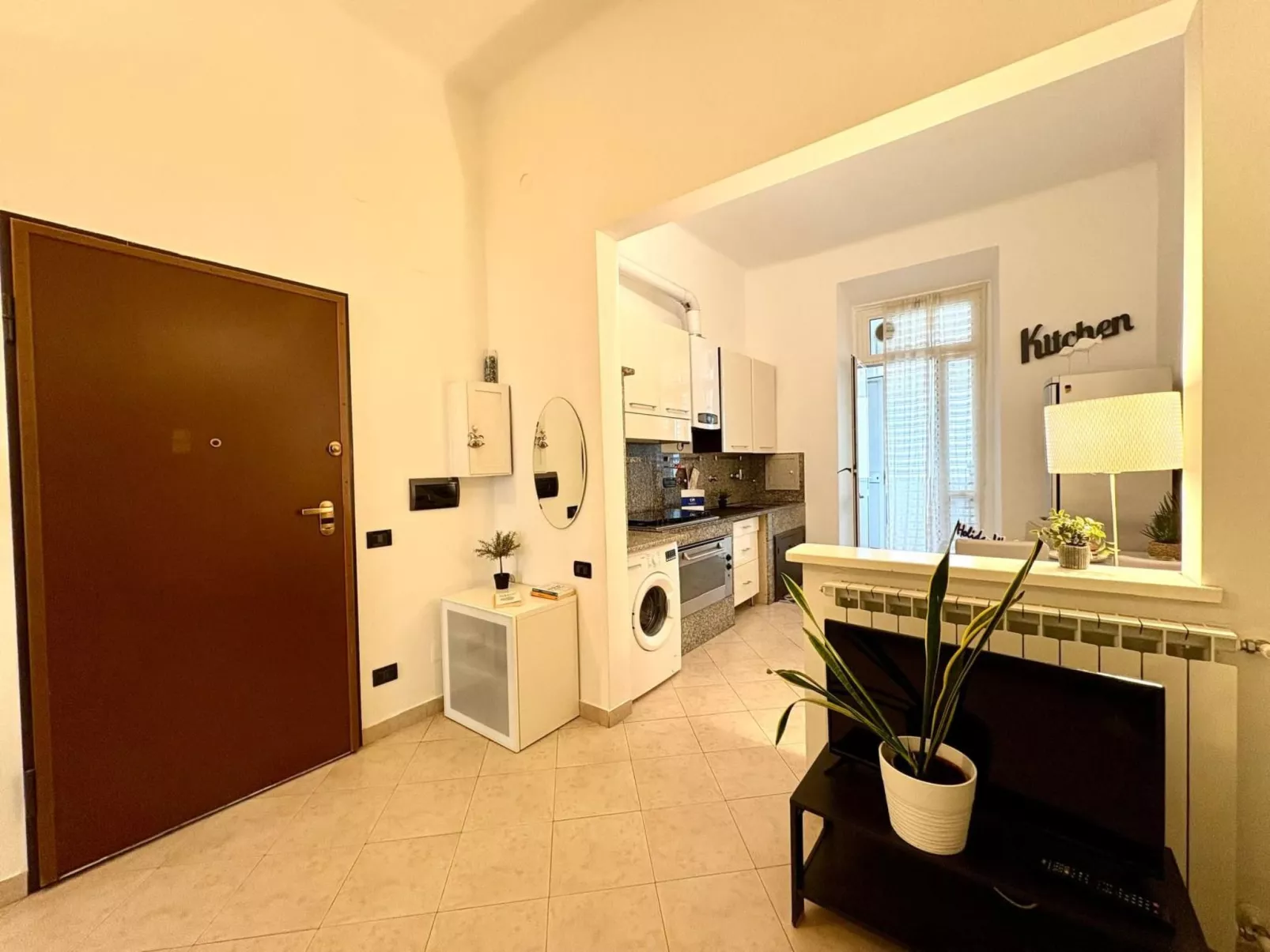 Lichter am Meer bei Holiday World-Drinnen