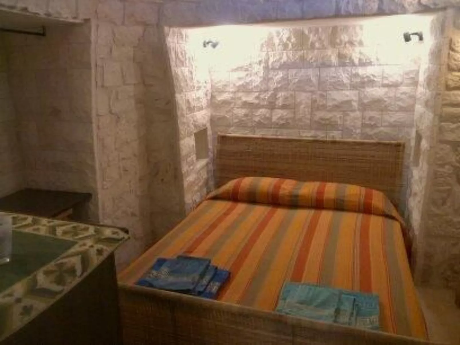 Trullo Panorama - Exklusiver privater Pool-Drinnen