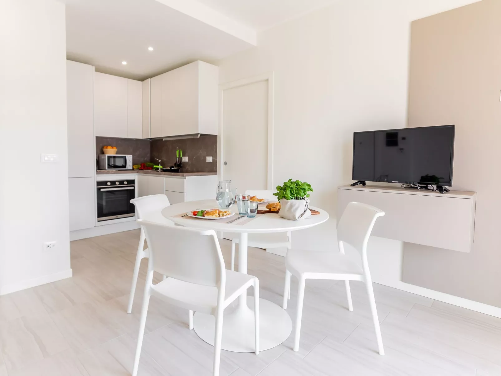 'Michelangelo-Dedans